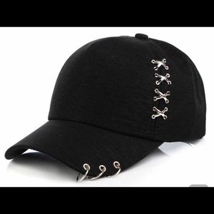 Gothic pierced hat